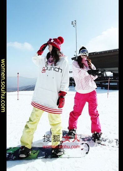 韩妞的时尚滑雪装备 保暖也要潮